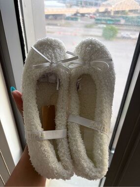 SKIMS Cream Fuzzy Ballet Slippers with Bow